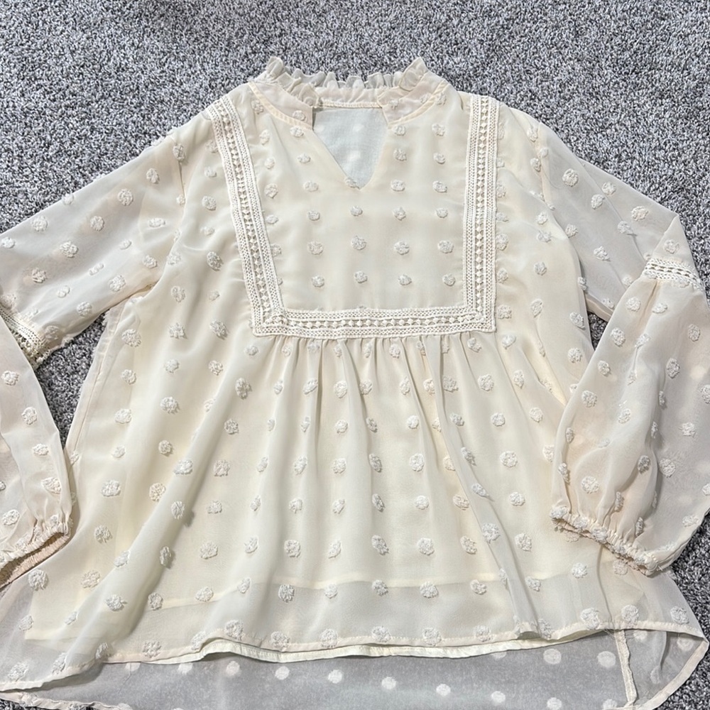 Like New Elegant Cream Swiss Dot Blouse with Lace Detailing - Picture 2 of 11